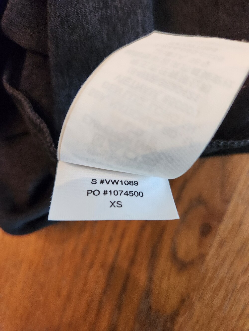 Vuori Halo Essential Tank Heathered Black Size XS #VW1089 - Picture 5 of 5
